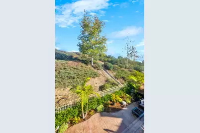 23242 Castle Rock, Mission Viejo, CA 92692 - Photo 29