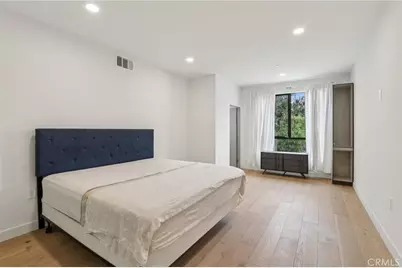 5110 Whitsett Avenue #105, Valley Village, CA 91607 - Photo 23