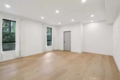 5110 Whitsett Avenue #105, Valley Village, CA 91607 - Photo 13