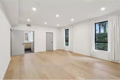 5110 Whitsett Avenue #105, Valley Village, CA 91607 - Photo 19