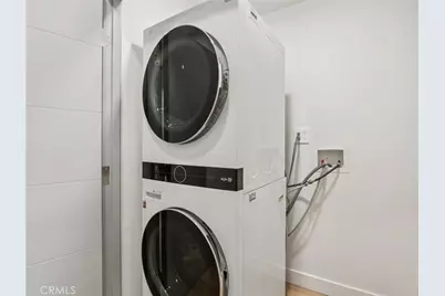 5110 Whitsett Avenue #105, Valley Village, CA 91607 - Photo 11