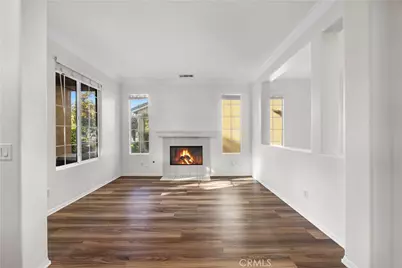 27626 Sunny Creek Drive, Valencia, CA 91354 - Photo 3