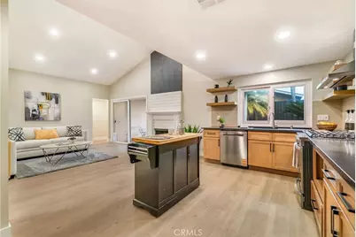 1381 Penrith, Tustin, CA 92780 - Photo 45