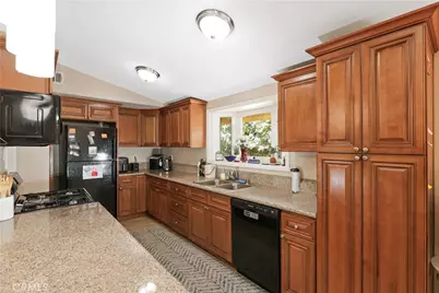 1139 W Sycamore, Orange, CA 92868 - Photo 11