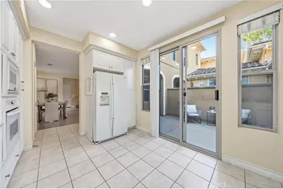 123 Chantilly, Irvine, CA 92620 - Photo 7