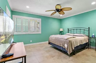 8877 Lauderdale Ct, Huntington Beach, CA 92646 - Photo 15