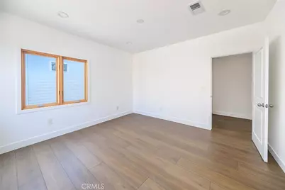 1350 E 8th, Long Beach, CA 90813 - Photo 7