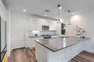 177 Frame, Irvine, CA 92618 - Photo 15