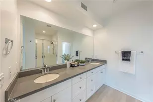 177 Frame, Irvine, CA 92618 - Photo 9