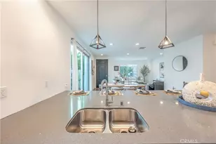 177 Frame, Irvine, CA 92618 - Photo 5