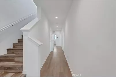 177 Frame, Irvine, CA 92618 - Photo 33