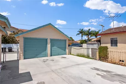 8713 Alondra, Paramount, CA 90723 - Photo 37