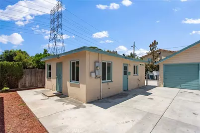 8713 Alondra, Paramount, CA 90723 - Photo 25