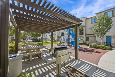 6398 Pegasus Court, Eastvale, CA 91752 - Photo 35