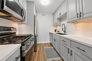 26322 Via Roble, Mission Viejo, CA 92691 - Photo 9