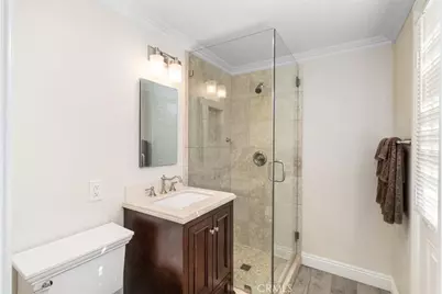 5342 Kenilworth, Huntington Beach, CA 92649 - Photo 17