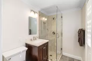 5342 Kenilworth, Huntington Beach, CA 92649 - Photo 17