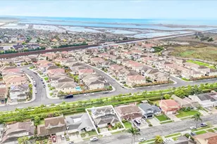 5342 Kenilworth, Huntington Beach, CA 92649 - Photo 33