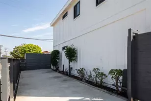 2097 Maple, Costa Mesa, CA 92627 - Photo 17