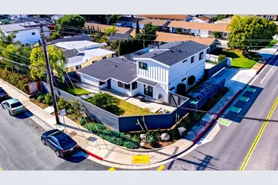 2097 Maple, Costa Mesa, CA 92627 - Photo 9