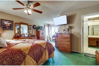 21045 Susan Carole, Saugus, CA 91350 - Photo 37