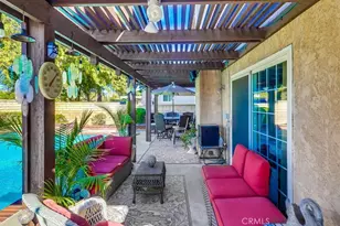 21045 Susan Carole, Saugus, CA 91350 - Photo 47