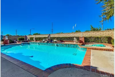 21045 Susan Carole, Saugus, CA 91350 - Photo 11