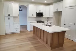 2981 Coral, Corona, CA 92882 - Photo 7