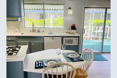 101 Malaga Street, Tustin, CA 92780 - Photo 3