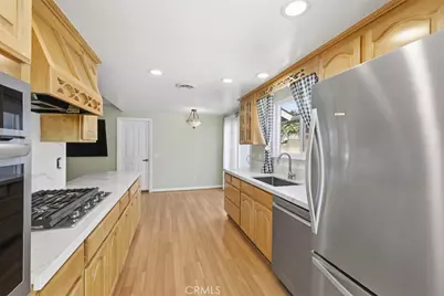 190 Lucero Street, Thousand Oaks, CA 91360 - Photo 15