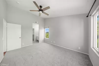 415 Deerfield, Irvine, CA 92606 - Photo 19