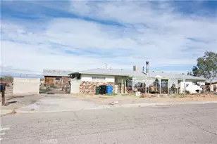 25682 Anderson, Barstow, CA 92311 - Photo 1