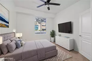 2114 Watermarke, Irvine, CA 92612 - Photo 9