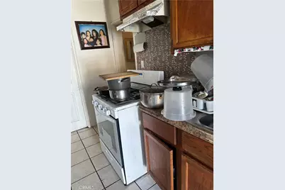 11507 Grape, Los Angeles, CA 90059 - Photo 11