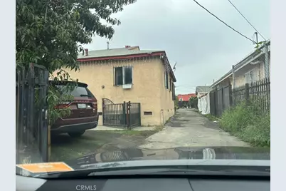 11507 Grape, Los Angeles, CA 90059 - Photo 1