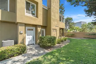 14 Scripps Aisle, Irvine, CA 92612 - Photo 3