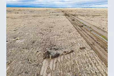 10000 E 87th Street, Lancaster, CA 93535 - Photo 23