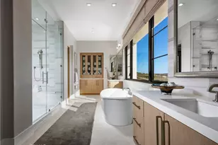 552 Peninsula, Irvine, CA 92602 - Photo 15