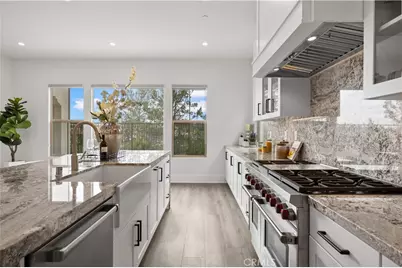 59 Longchamp, Irvine, CA 92602 - Photo 7