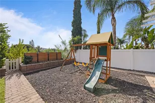 14289 Meadowlands Dr, Riverside, CA 92503 - Photo 47