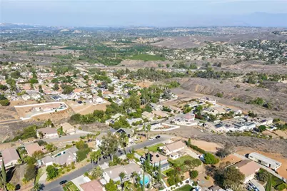 14289 Meadowlands Drive, Riverside, CA 92503 - Photo 59