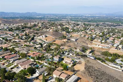 14289 Meadowlands Drive, Riverside, CA 92503 - Photo 61