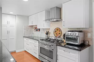 7671 Juliette Low Dr, Huntington Beach, CA 92647 - Photo 3