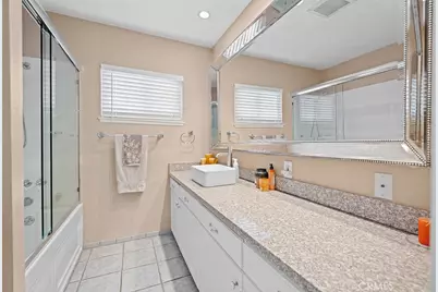 7671 Juliette Low Drive, Huntington Beach, CA 92647 - Photo 33