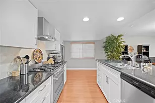 7671 Juliette Low Dr, Huntington Beach, CA 92647 - Photo 19