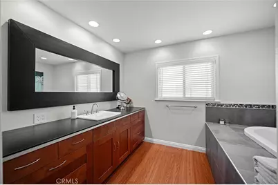 7671 Juliette Low Drive, Huntington Beach, CA 92647 - Photo 25