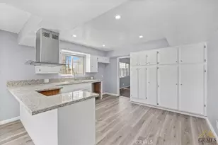 4005 Madrid Ave, Bakersfield, CA 93309 - Photo 7