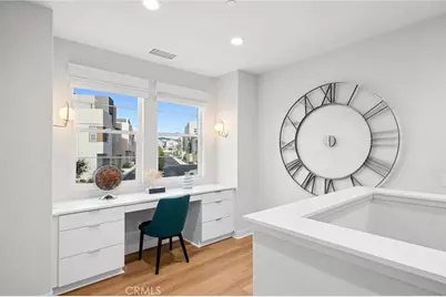 138 Biome, Irvine, CA 92618 - Photo 17