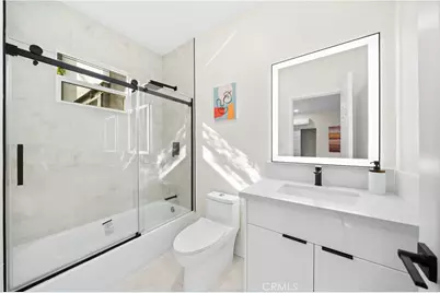 713 Flower Ave, Venice, CA 90291 - Photo 17