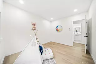 713 Flower Ave, Venice, CA 90291 - Photo 19